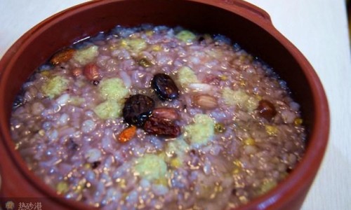 【鸡腿的营养含量表】鸡腿的营养含量是多少克 - 鸡腿的营养含量网